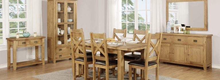 Create a Warm Atmosphere With Wood Dining Chairs